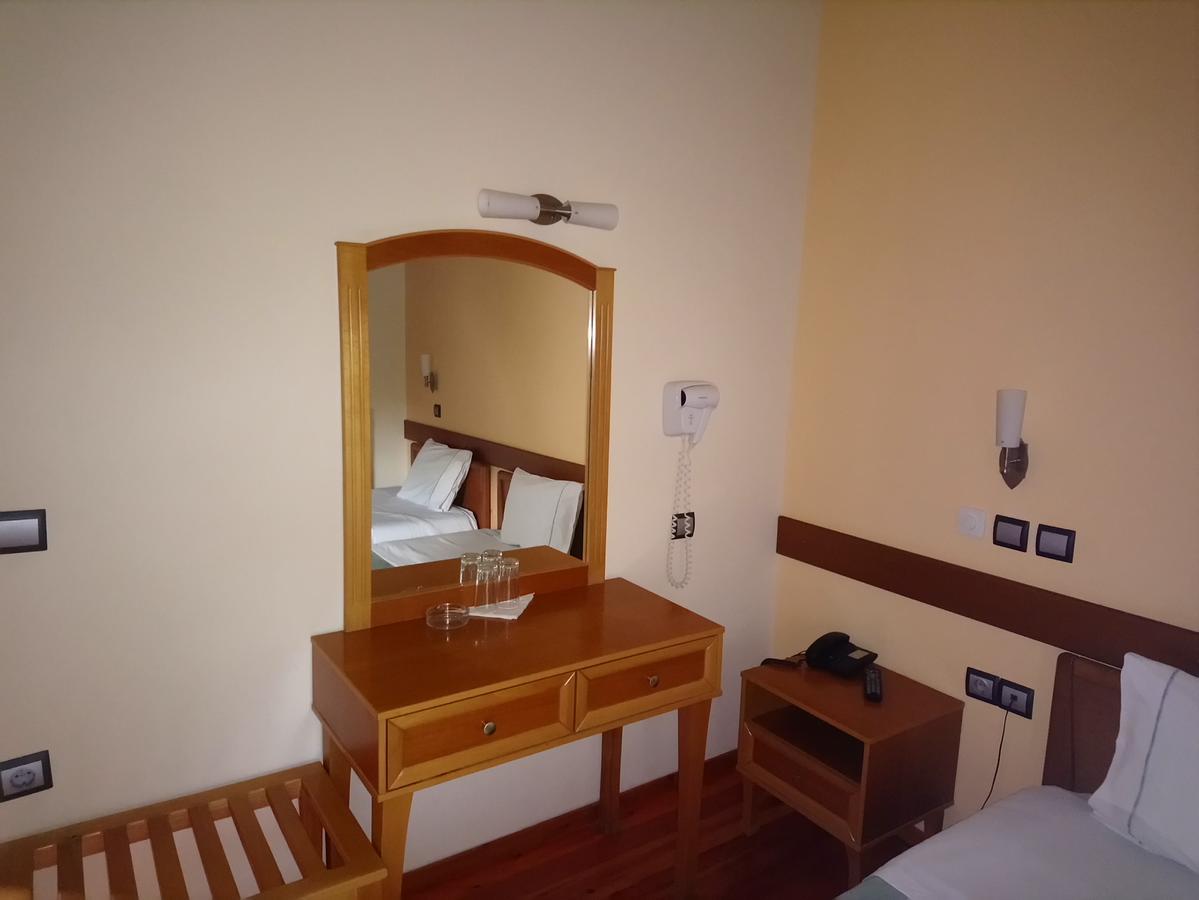 Hotel Elikonio Agia Anna  Esterno foto