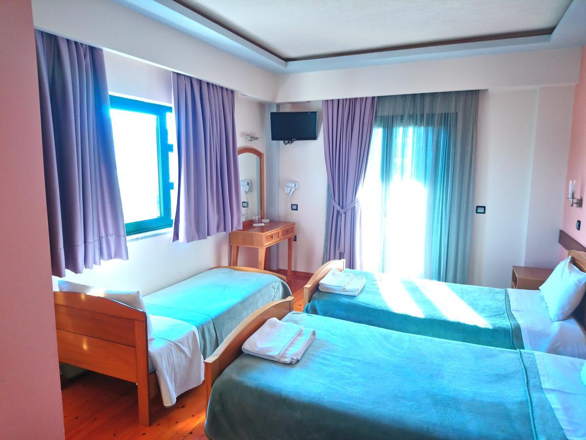 Hotel Elikonio Agia Anna  Esterno foto