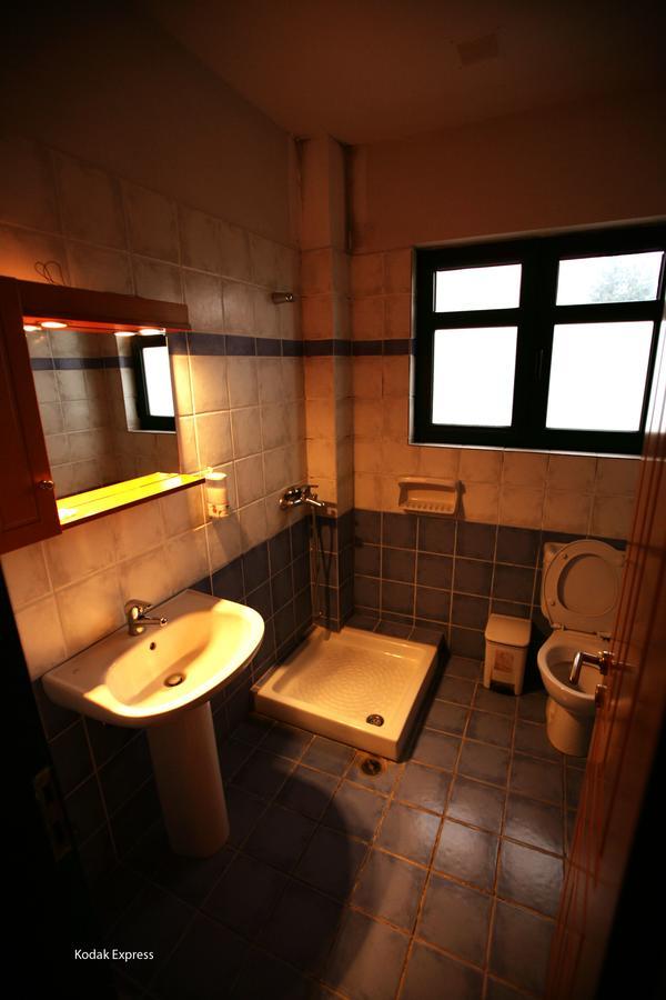 Hotel Elikonio Agia Anna  Esterno foto